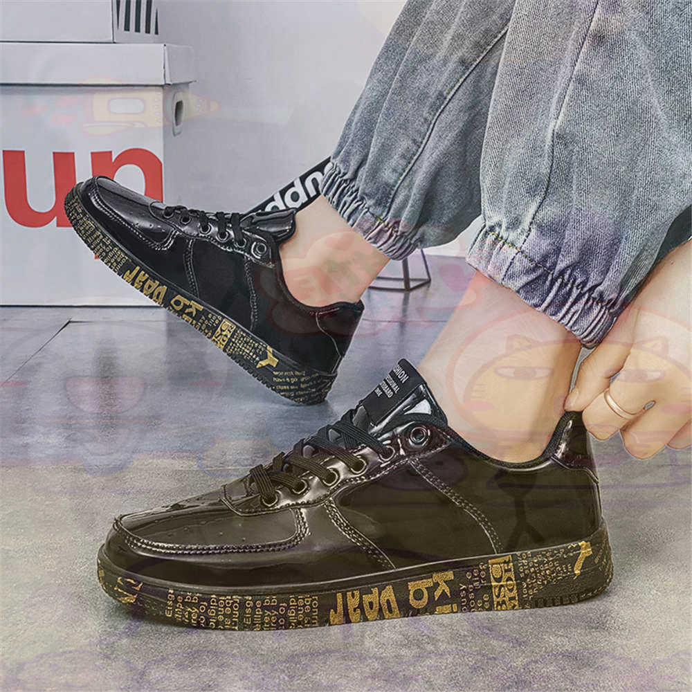 Round Foot Size 45 Sneakers Wh - Home Gym Uk 评论和价格